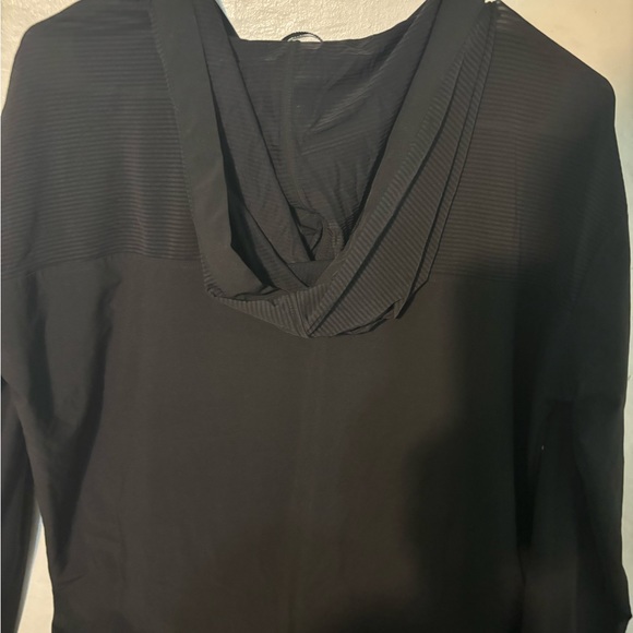 Victoria Secret Sport Jacket with pockets slightly used like new! - Picture 3 of 5